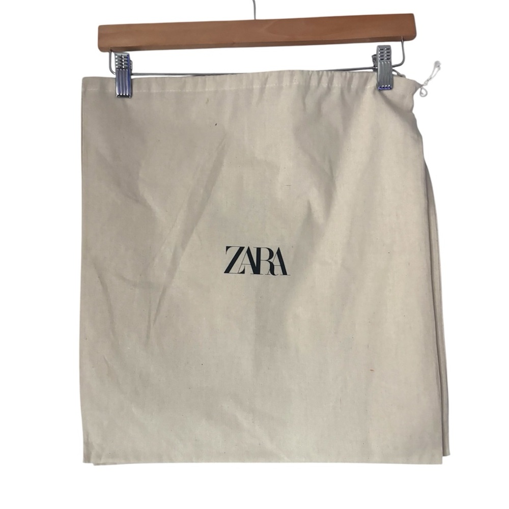 2 Zara Dust Bags